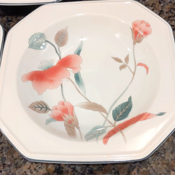 3 Mikasa Bowls Silk 🌺 Flowers  cereal soup EUC - Picture 3 of 5